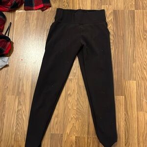 Black butt scrunch leggings
